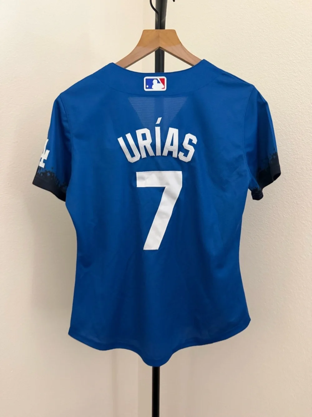 Nike Los Dodgers Royal Blue 'Urias' Baseball Jersey small women’s - Picture 4 of 6